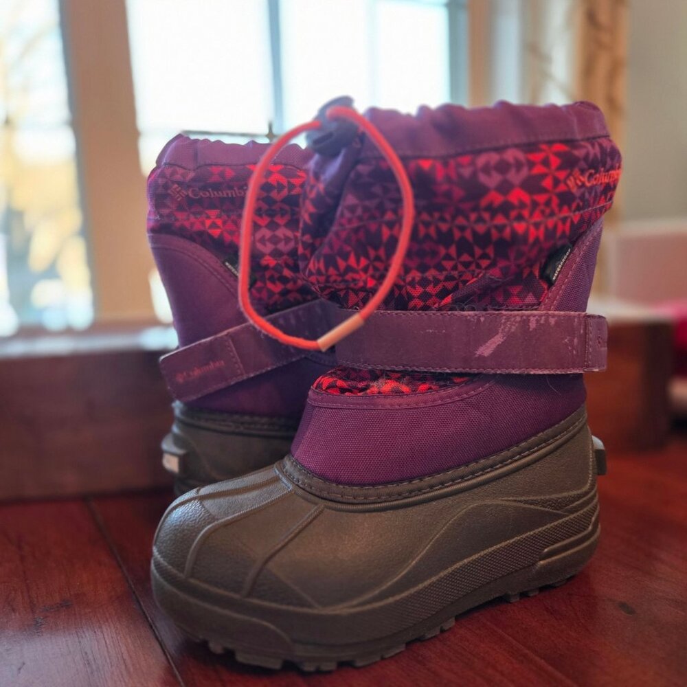 Girls Columbia Powderbug Boots Size 13